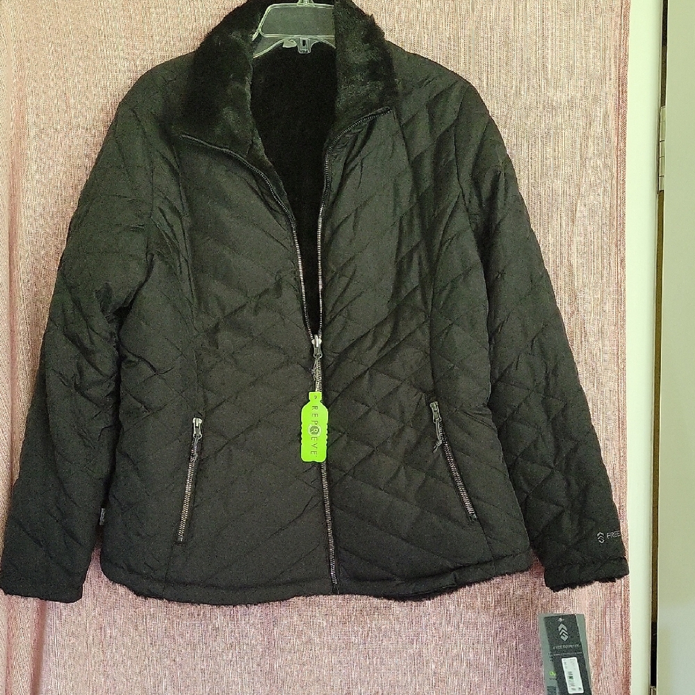 Free Country Women's Black Quilted Puffer Jacket